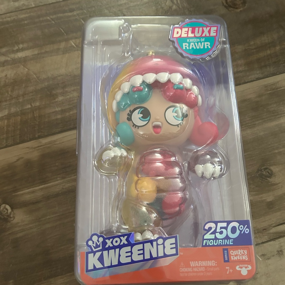 Deluxe Kids Toy Figurine -‎ Multicolor